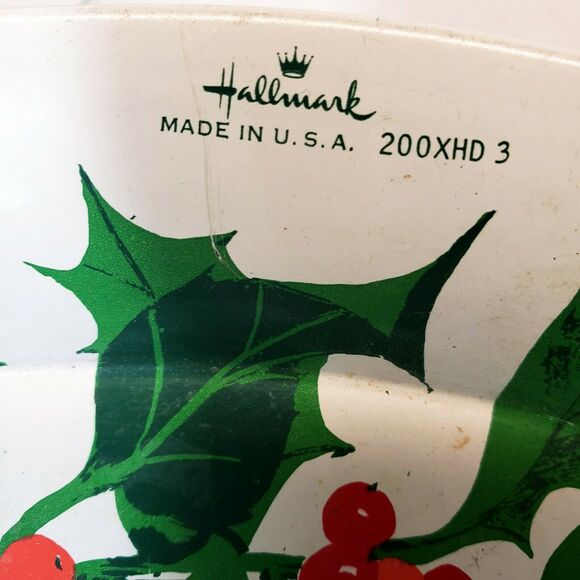 Vintage Metal Serving Tray Plate Christmas Holiday Hallmark Holly Berries 14” - Picture 4 of 6